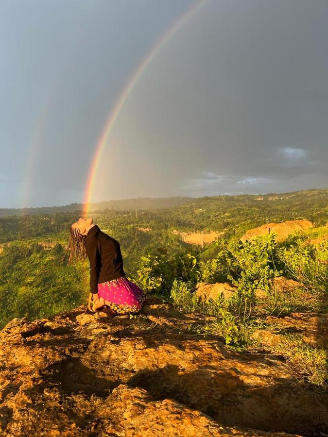 Апартаменты Sipi Backpackers Kapchorwa Экстерьер фото